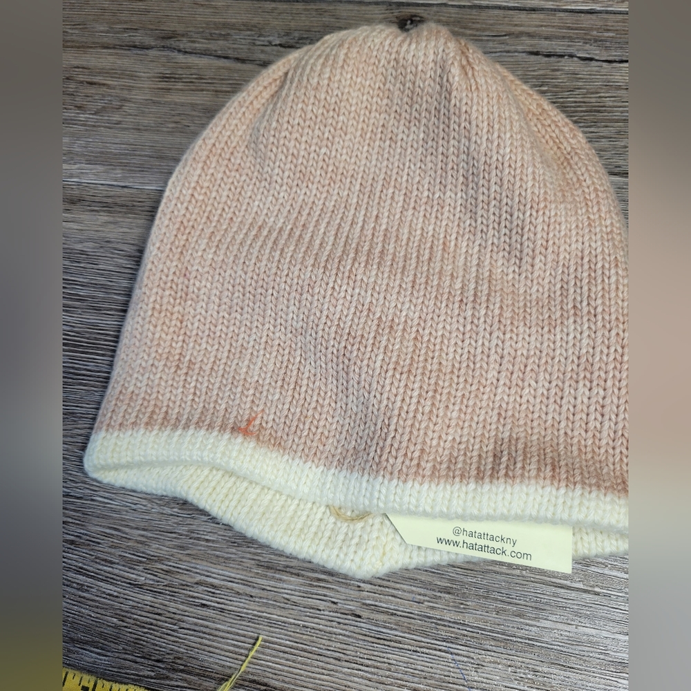 Hat Attack NWT Reversible Tipped Beanie in Natural Winter Hat